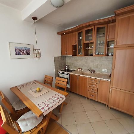 Zogu Apartments - City View Πρίστινα Εξωτερικό φωτογραφία