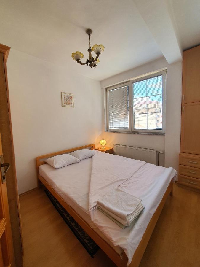 Zogu Apartments - City View Πρίστινα Εξωτερικό φωτογραφία